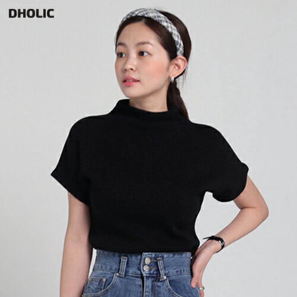 裏起毛ハーフネック半袖Tシャツ・b00295 レディース 【tops】トップス Tシャツ ハーフネック 半袖 ドルマン スリム 裏起毛 クロップド丈 大人 無地 単色 シンプル 可愛い かわいい 大人 フェミニン カジュアル 秋 冬 春 韓国ファッション