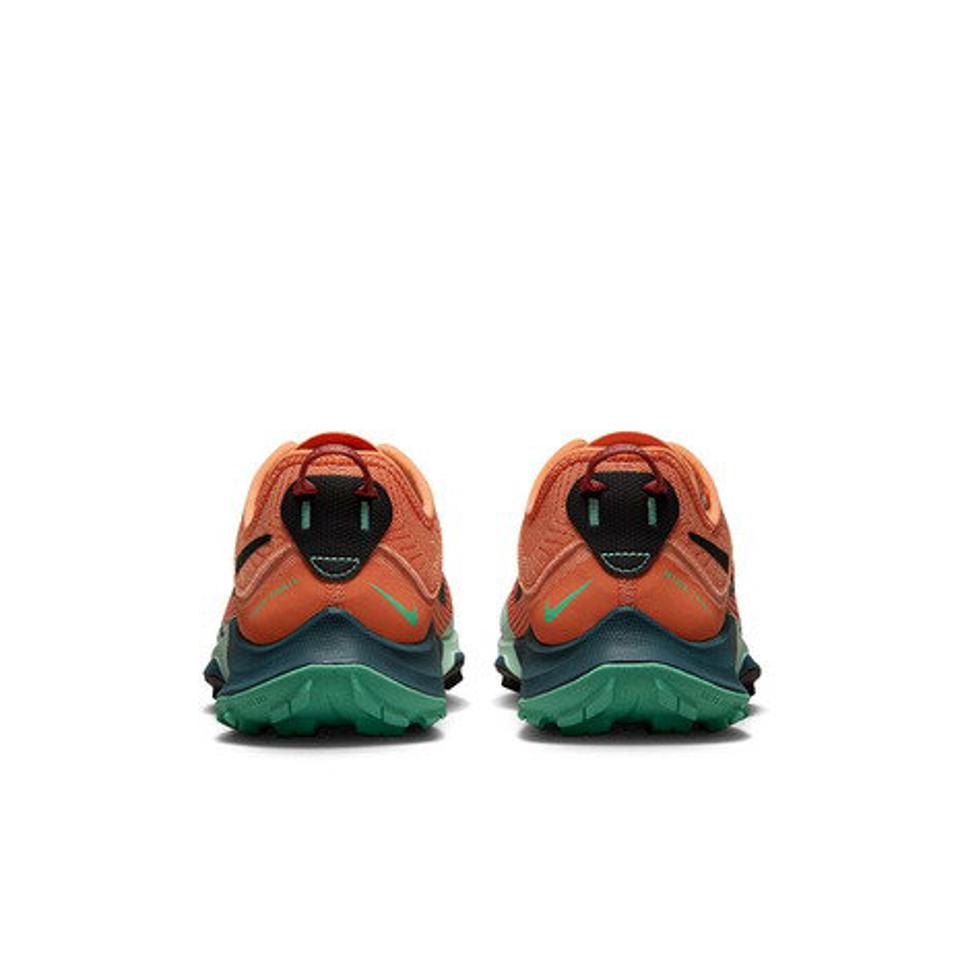 ナイキ（NIKE）（メンズ）ランニングシューズ メンズ オレンジ エア ズーム テラ カイガー 8 DH0649-801 スニーカー トレランシューズ 部活 運動靴