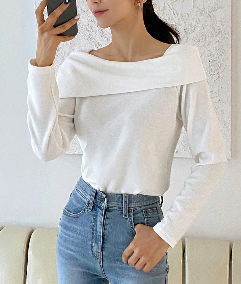 【新作10%OFF】アンバランスショルダーリブニット・t00068 レディース 【tops】トップス Tシャツ スクエアネック 長袖 アンバランス リブ スリム デコルテ 鎖骨 ユニーク 可愛い かわいい 大人 フェミニン カジュアル 秋 冬 春 韓国ファッション SALE セール
