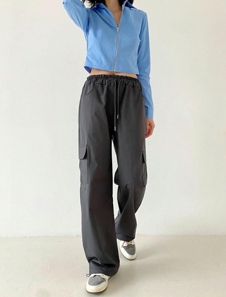 ジップアップクロップドシャツ・p001632 レディース 【bl】シャツ トップス 長袖 襟 えり ジップアップ 単色 無地 シンプル ベーシック クロップド丈 へそ出し 肌見せ セクシー 秋 冬 カジュアル ラフ モード 韓国ファッション MKT