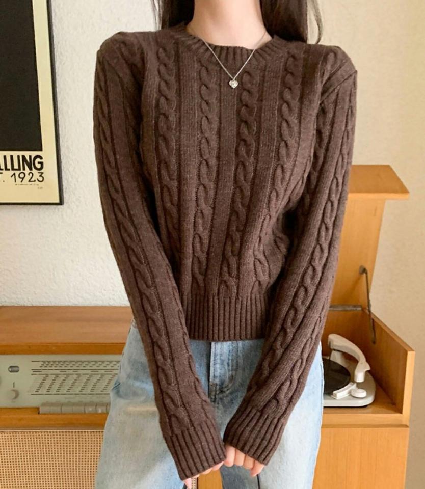 ウール混クロップドケーブルニット・p001544 レディース 【tops】トップス ニット 長袖 単色 柄 模様 ケーブルニット ケーブル編み ウール混 クロップド丈 スリム 細身 タイト 秋 冬 カジュアル ベーシック かわいい 可愛い 韓国ファッション MKT