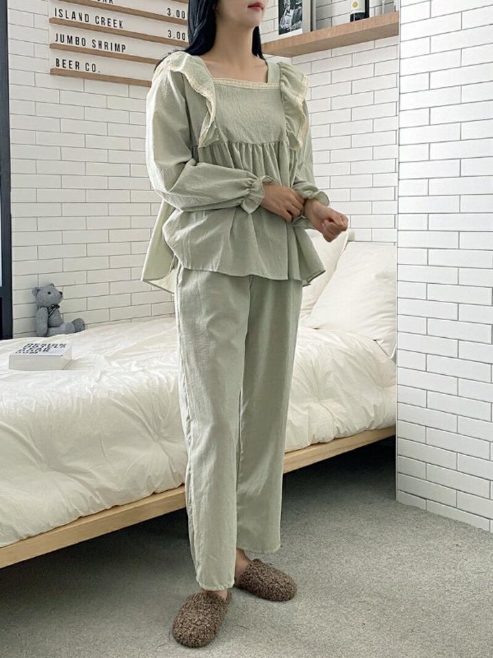 レースフリルチェックパジャマSET・p001763 レディース 【uw】パジャマ セット セットアップ トップス 長袖 柄 模様 チェック フリル レース スクエアネック 鎖骨 デコルテ パンツ ロング丈 秋 冬 キュート ラブリー 韓国ファッション MKT