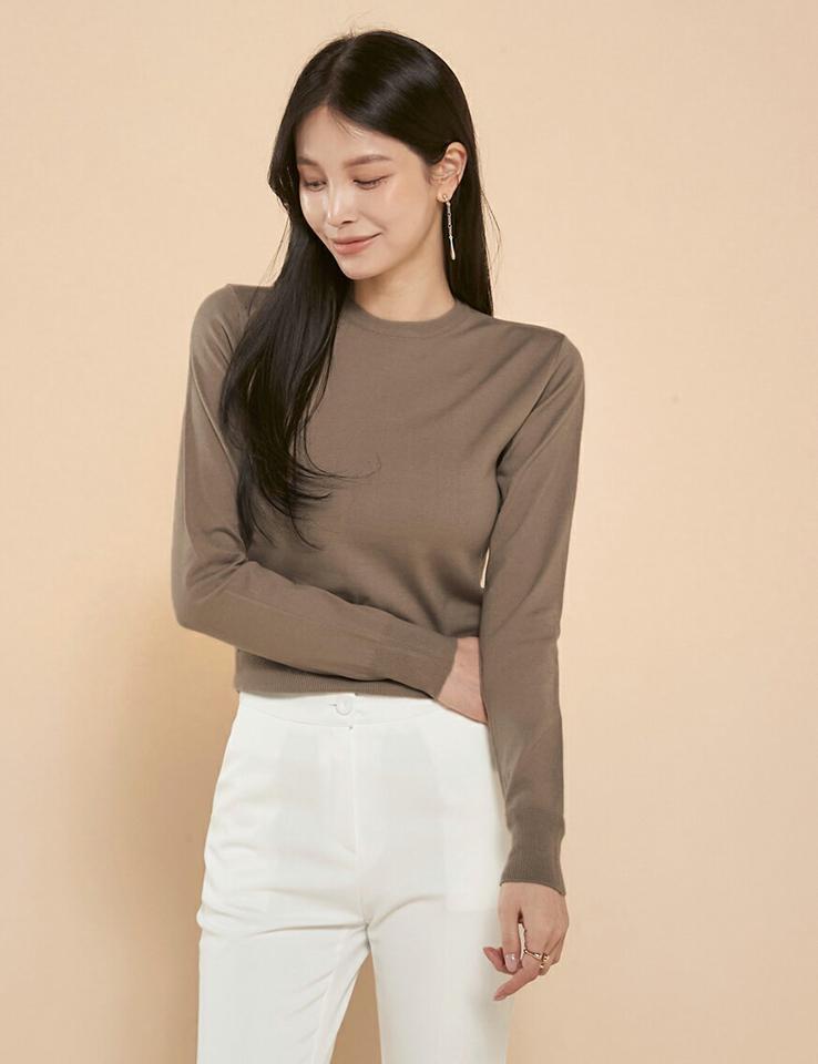 ラウンドネックリブヘムニット・t00056 レディース 【tops】トップス ニット ラウンドネック 長袖 リブヘム クロップド丈 無地 単色 ベーシック シンプル 大人 フェミニン カジュアル かわいい 可愛い 秋 冬 春 韓国ファッション