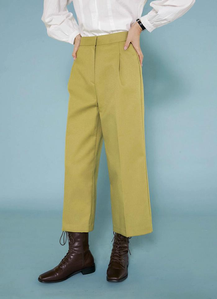 ワイドクロップドスラックス・t00049 レディース 【pt】ボトムス スラックス ワイド ストレート センタープレス ヒップダーツ ハイウエスト クロップド 8分丈 無地 単色 シンプル フェミニン カジュアル 秋 冬 春 韓国ファッション