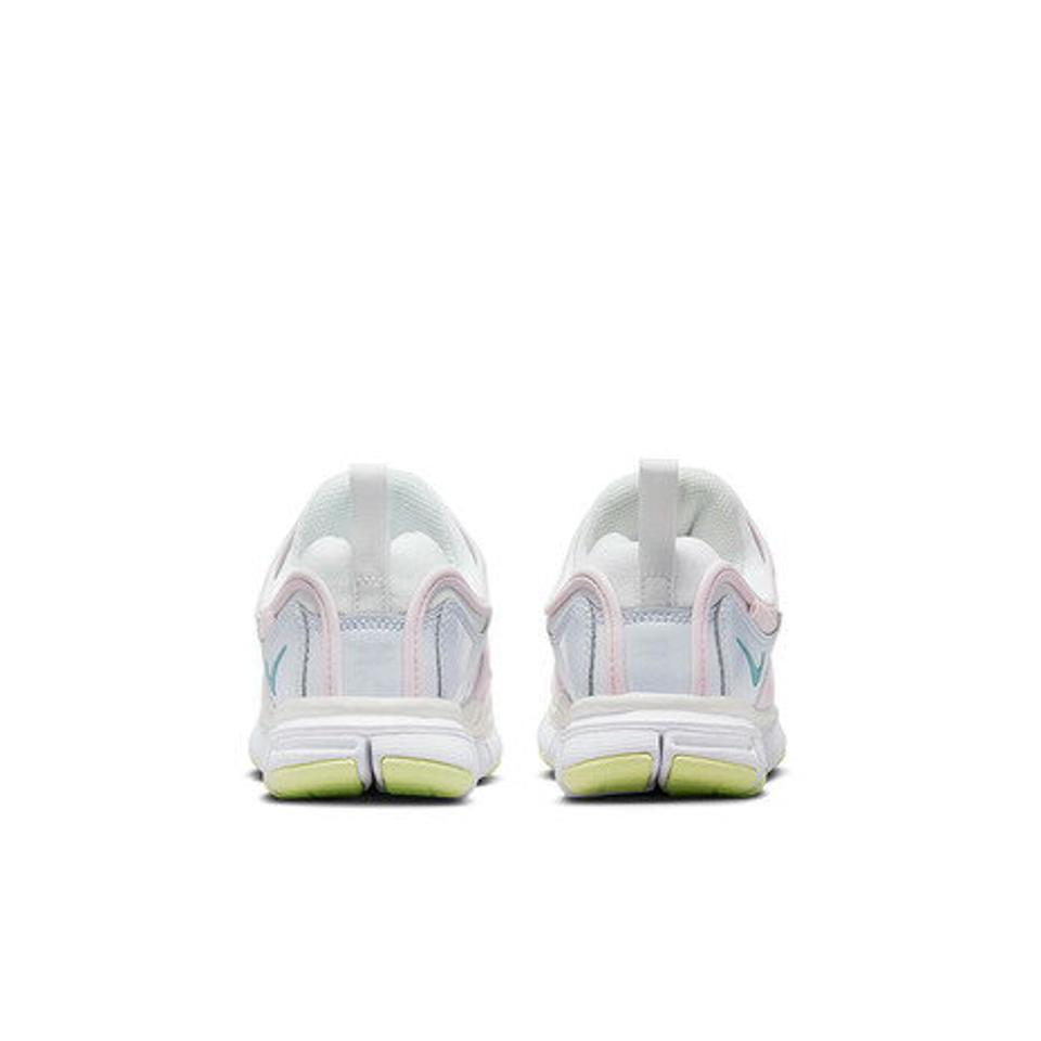 ナイキ（NIKE）（キッズ）ジュニアスニーカー スポーツシューズ ダイナモ フリー PS ホワイト 343738-101 スリップオン 子供 靴 運動 柔軟性