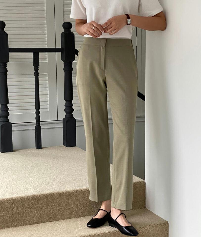 センタープレススラックス・p001841 レディース 【pt】パンツ ロング丈 単色 無地 シンプル ベーシック センタープレス スラックス オフィスカジュアル 春 夏 秋 冬 大人 ストレート 韓国ファッション MKT