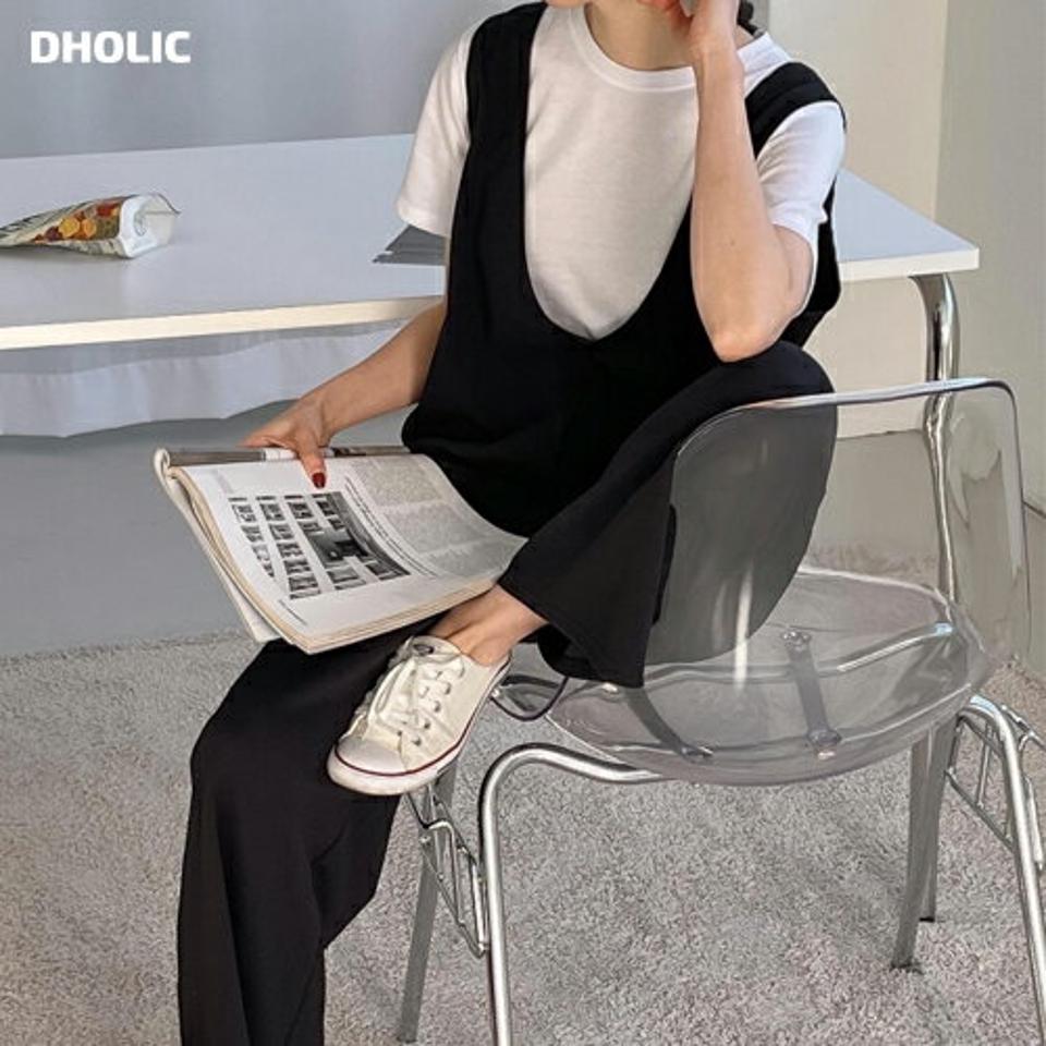 ポケットVネックオールインワン・p001851 レディース 【pt】パンツ オールインワン パンツ ロング丈 単色 無地 シンプル ベーシック Vネック ワイド 春 夏 秋 冬 カジュアル ラフ 韓国ファッション MKT