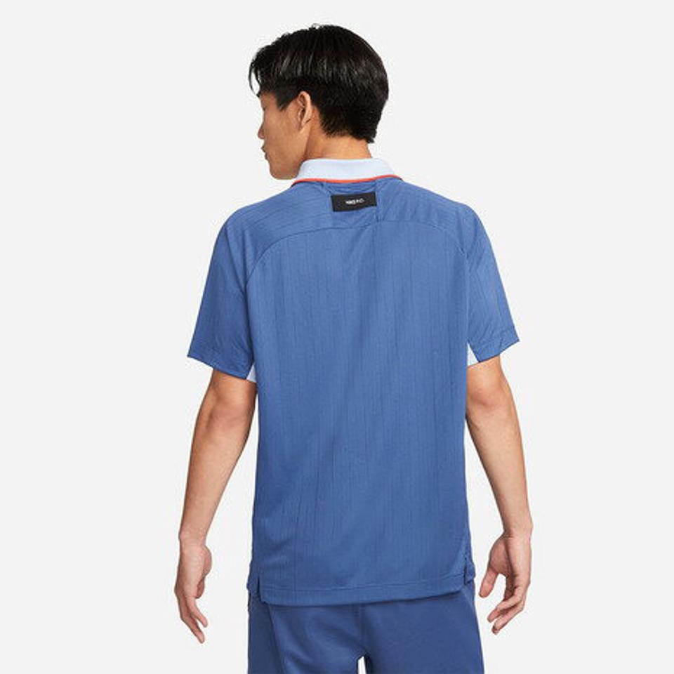 【10%OFFクーポン 2/16まで】ナイキ（NIKE）（メンズ）サッカーウェア Dri-FIT F.C. トリビューナ 半袖シャツ DH9687-410