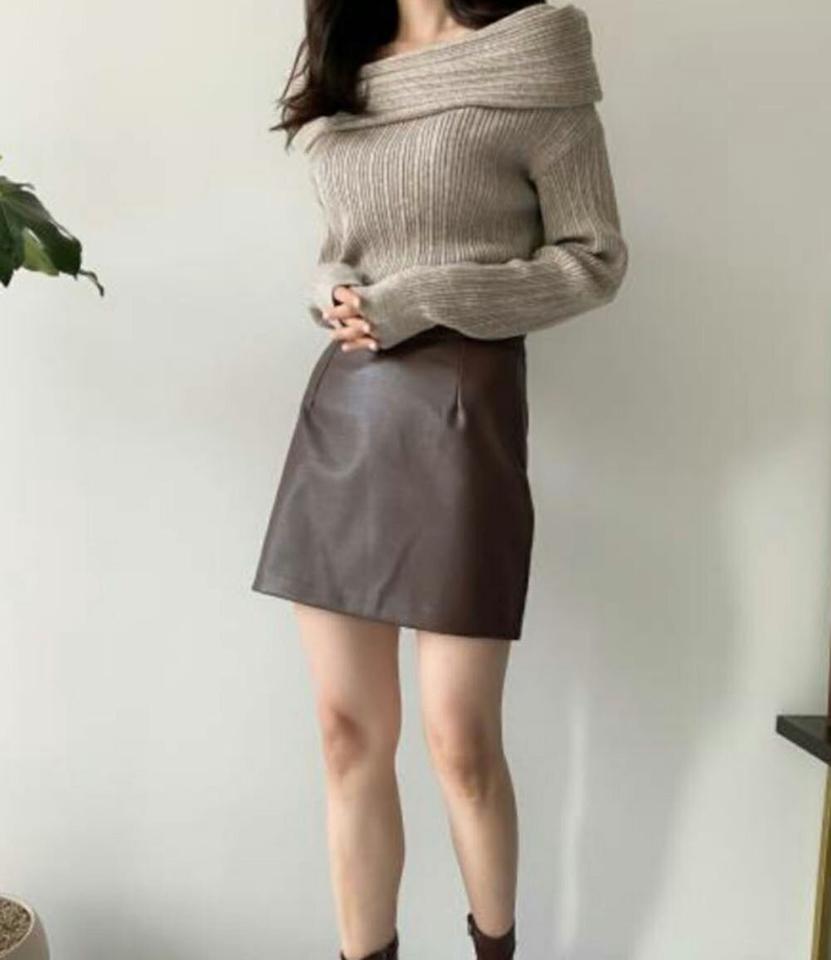 【マラソン特価】ウール混オフショルリブニット・p001554 レディース 【tops】トップス ニット 長袖 単色 無地 シンプル ベーシック ウール混 オフショルダー 鎖骨 デコルテ リブ 秋 冬 かわいい 可愛い フェミニン 大人 韓国ファッション MKT