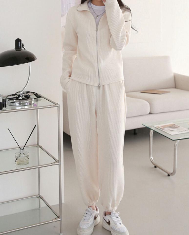 リブカラーカーデ&ジョガーパンツSET・p002087 レディース 【pt】 韓国ファッション セットアップ カーディガン ハイネック ジップ リブ ニット 長袖 パンツ ジョガーパンツ ロング丈 ゆったり 無地 シンプル デイリー カジュアル MKT