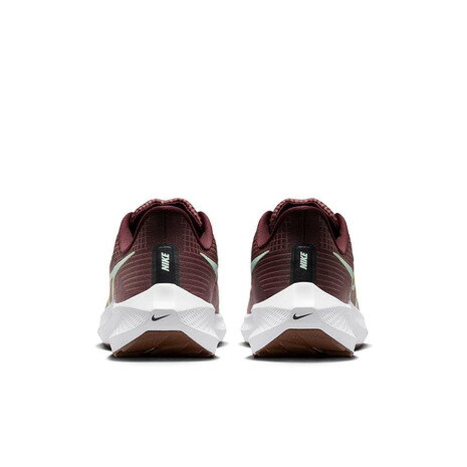 ナイキ（NIKE）（レディース）ランニングシューズ エア ズーム ペガサス 39 レッド DH4072-600 スニーカー ジョギング トレーニング 軽量 駅伝 部活 マラソン