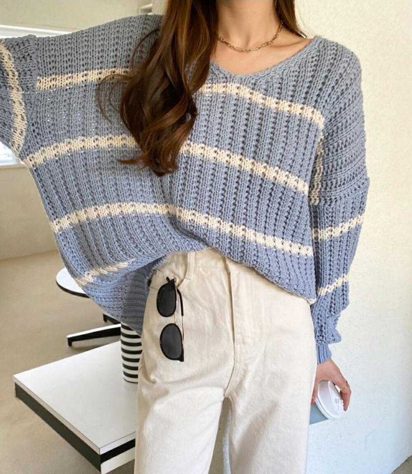 ボーダーVネックルーズニット・p002196 レディース 【tops】トップス ニット 長袖 柄 模様 ボーダー パステル Vネック 鎖骨 デコルテ ドロップショルダー 秋 冬 カジュアル ラフ ゆったり 楽ちん かわいい 韓国ファッション MKT