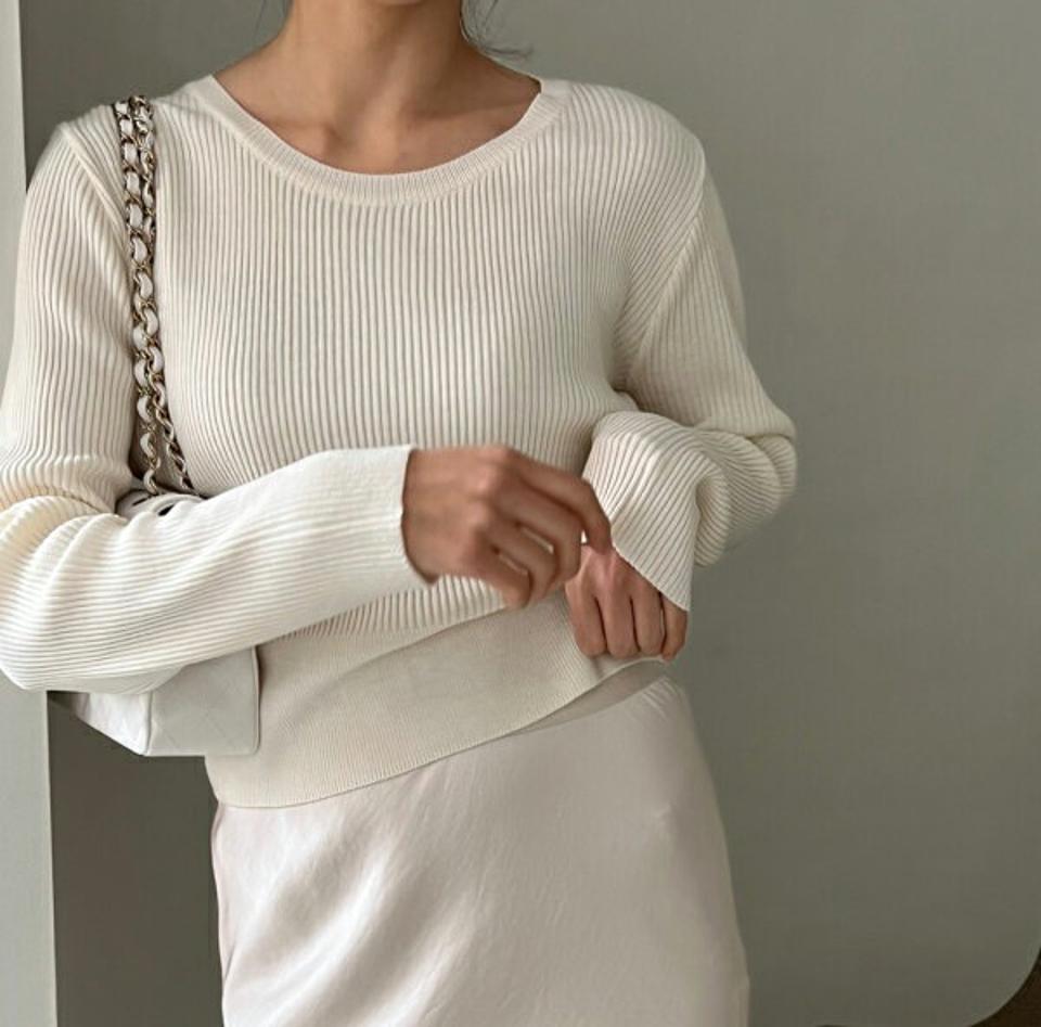 Uネッククロップドリブニット・p002200 レディース 【tops】トップス ニット 長袖 単色 無地 シンプル ベーシック リブ Uネック 鎖骨 デコルテ スリム 細身 タイト 秋 冬 カジュアル ラフ 韓国ファッション MKT