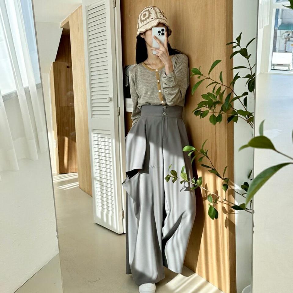 サイドスリットワイドツーボタンパンツ・p002069 レディース 【pt】パンツ ロング丈 ワイド スリット カットアウト 単色 無地 シンプル ベーシック パステル ハイウエスト 秋 春 ユニーク かわいい 可愛い 韓国ファッション MKT