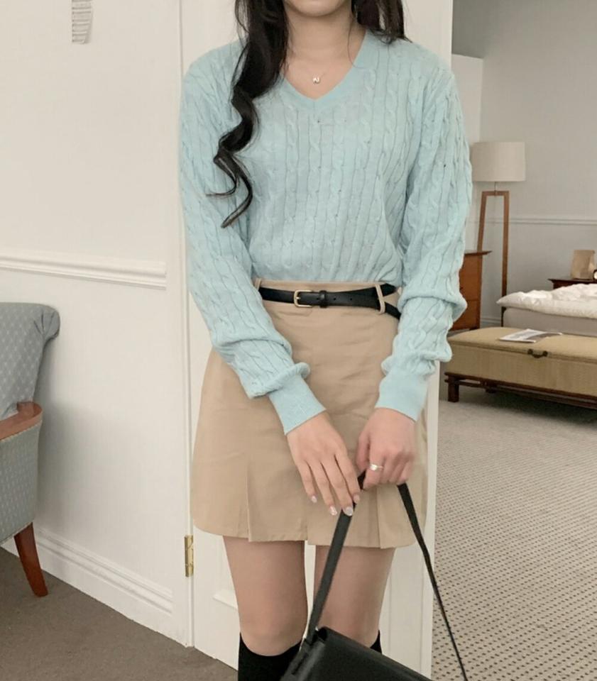 【マラソン特価】ケーブルVネックニット・p001806 レディース 【tops】トップス ニット 長袖 単色 無地 シンプル ベーシック ケーブル編み ケーブルニット パステル Vネック 鎖骨 デコルテ 秋 冬 カジュアル 端正 韓国ファッション MKT
