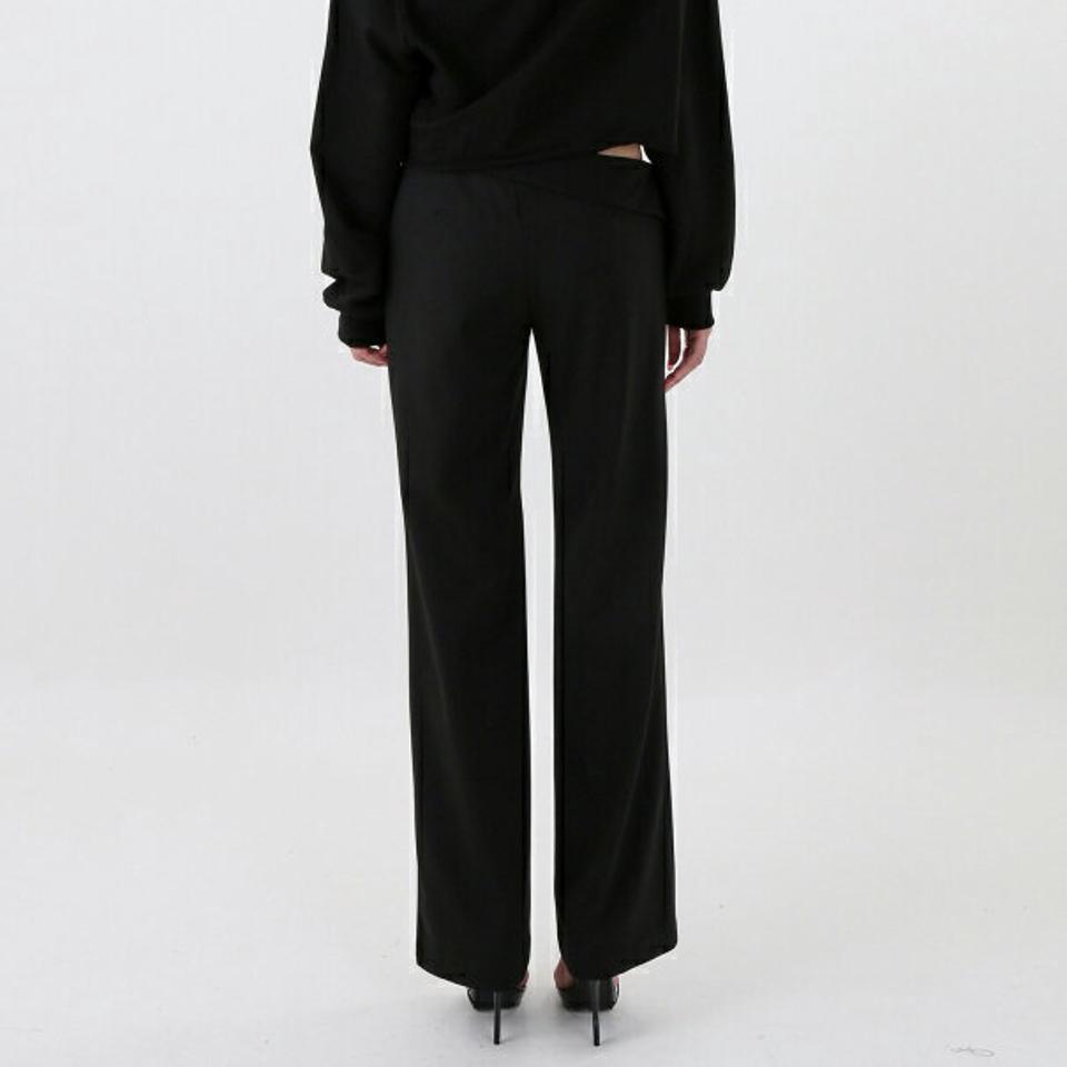 【送料無料】アシメストラップパンツ・p002325 レディース 【pt】パンツ ロング丈 単色 無地 シンプル ベーシック アシメ ユニーク ストレート 春 夏 秋 冬 カジュアル モード かっこいい 韓国ファッション MKT