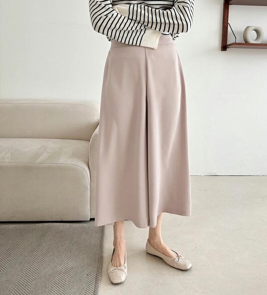 バックゴムクロップドフレアパンツ・p002479 レディース 【pt】 韓国ファッション ボトムス パンツ 9分丈 フレア Aライン ワイド ウエストゴム とろみ 無地 大人 体型カバー 下半身カバー カジュアル 秋 冬 MKT