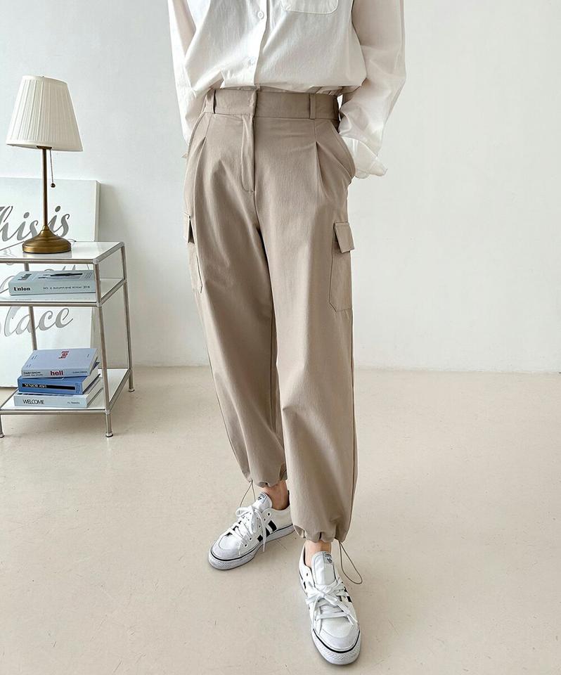 2WAYドロストヘムカーゴパンツ・p002401 レディース 【pt】パンツ ロング丈 単色 無地 シンプル ベーシック カーゴ ドロスト ナイロン ウエストゴム カジュアル ラフ ストレート ジョガーパンツ 韓国ファッション MKT