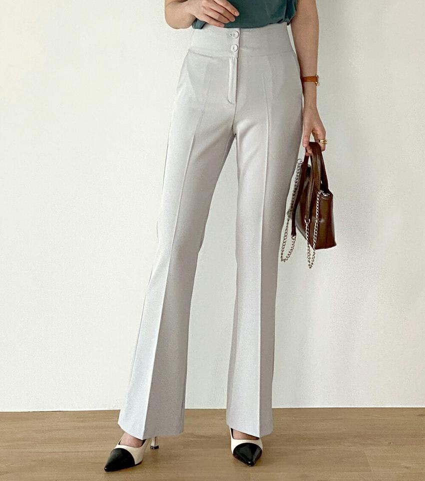 くるみツーボタンフレアスラックス・t00363 レディース 【pt】ボトムス ロング ロングパンツ スラックス センタープレス フレア スリム ハイウエスト フルレングス ロング丈 無地 単色 シンプル フェミニン カジュアル 秋 冬 春 韓国ファッション