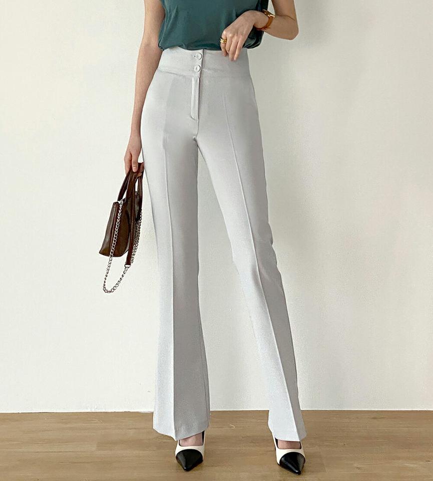 くるみツーボタンフレアスラックス・t00363 レディース 【pt】ボトムス ロング ロングパンツ スラックス センタープレス フレア スリム ハイウエスト フルレングス ロング丈 無地 単色 シンプル フェミニン カジュアル 秋 冬 春 韓国ファッション