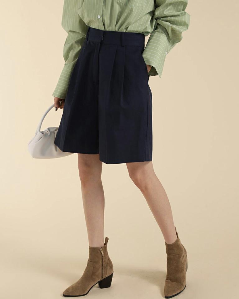 コットンイージーハーフパンツ・t71792 レディース 【pt】ボトムス ハーフパンツ ツータック センタープレス ワイド ハイウエスト ハーフ丈 コットン 綿 無地 単色 シンプル フェミニン カジュアル 可愛い かわいい 秋 冬 春 韓国ファッション