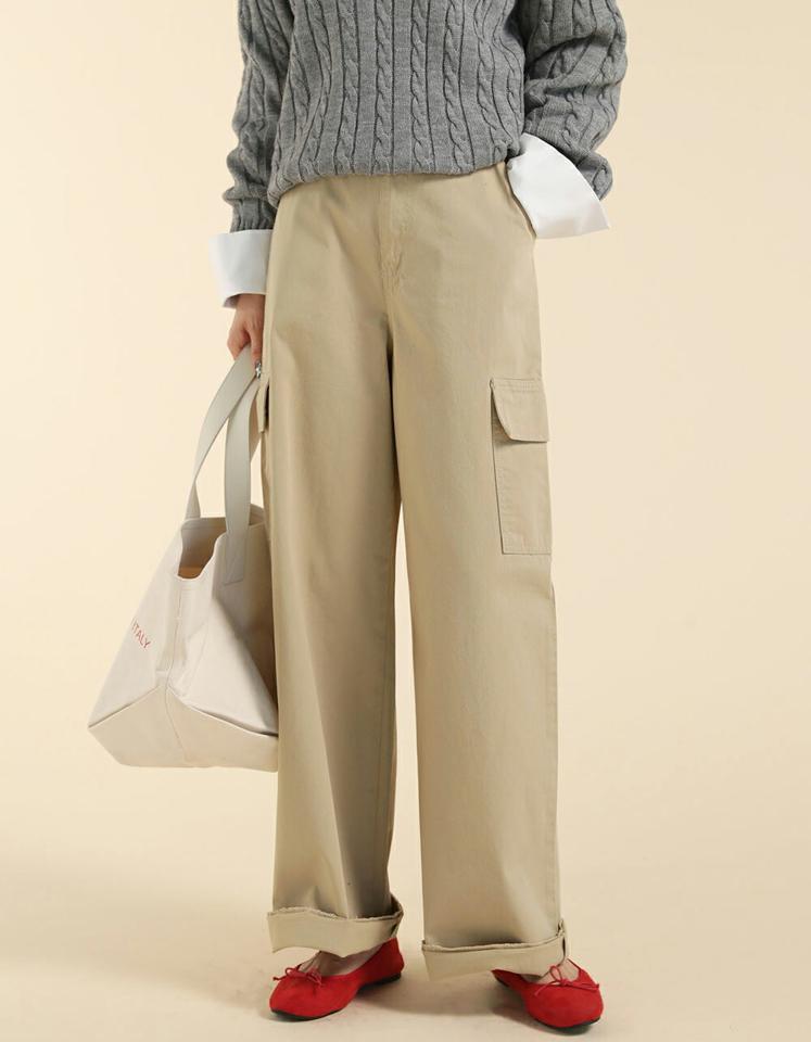 コットンカーゴワイドパンツ・t71794 レディース 【pt】ボトムス ロング ロングパンツ カーゴパンツ コットン 綿 ワイド ロング丈 無地 単色 シンプル フェミニン カジュアル 秋 冬 春 韓国ファッション