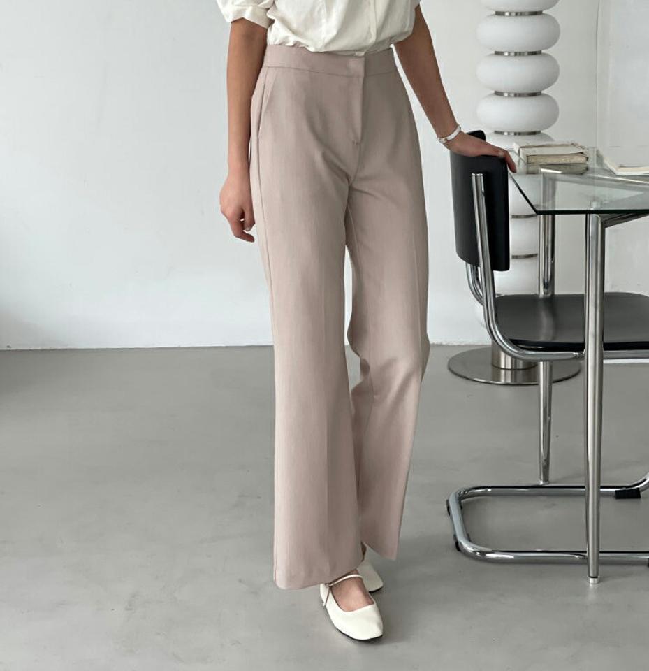 ホックフレアスラックス・p002558 レディース 【pt】パンツ ロング丈 単色 無地 シンプル ベーシック パステル フレア ホック スラックス 春 夏 秋 冬 オフィスカジュアル フェミニン 大人 かわいい 可愛い 韓国ファッション MKT