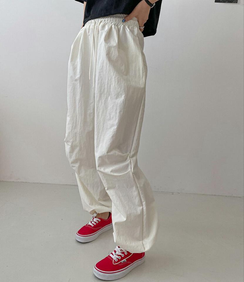 2WAYストリングナイロンパンツ・p002492 レディース 【pt】パンツ ロング丈 ストリング ウエストゴム 楽ちん 単色 無地 シンプル ベーシック ワイド ストレート ジョガーパンツ 春 夏 秋 冬 カジュアル ラフ 韓国ファッション MKT