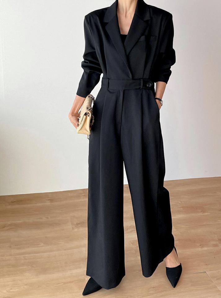 【送料無料】テーラードタックオールインワン・t00192 レディース 【pt】オールインワン パンツ ロング ロング丈 テーラードカラー 長袖 ワイド ストレート ダーツ ギャザー シンプル カジュアル フェミニン 可愛い かわいい 秋 冬 春 韓国ファッション