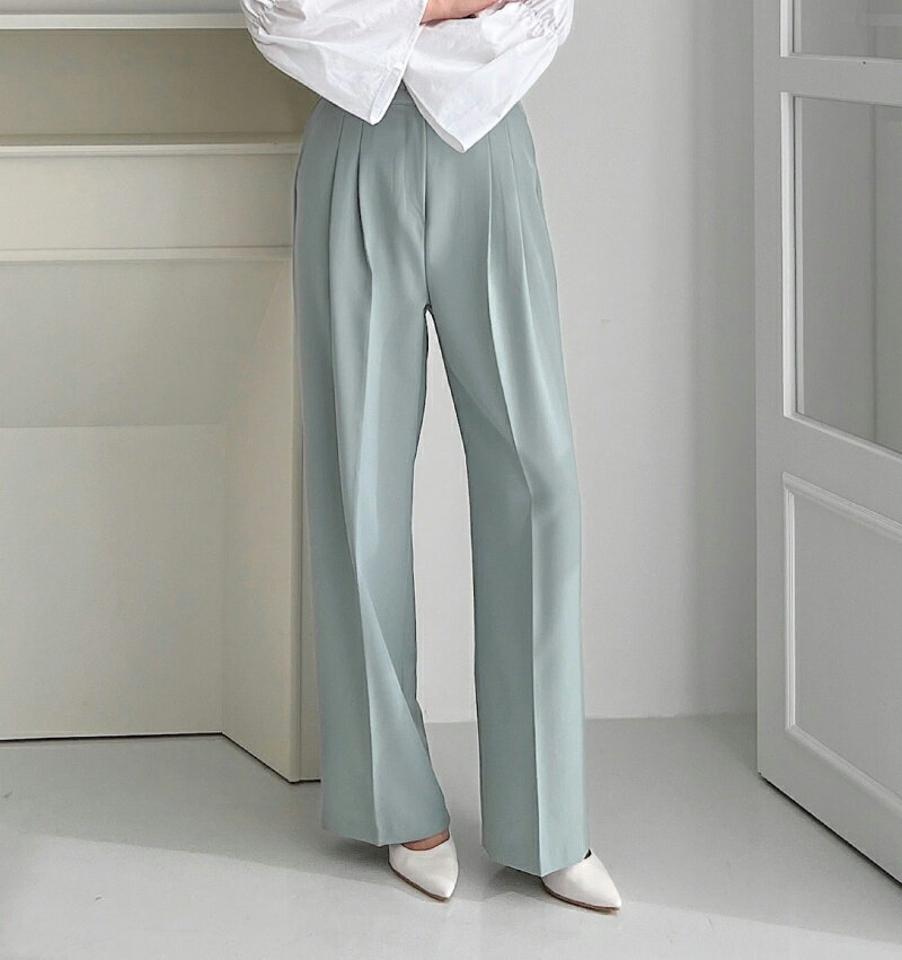タックくるみツーボタンスラックス・p002361 レディース 【pt】スラックス パンツ ロング丈 単色 無地 シンプル ベーシック パステル タック ストレート ワイド スラックス 秋 冬 春 フェミニン かわいい 可愛い オフィス 韓国ファッション MKT