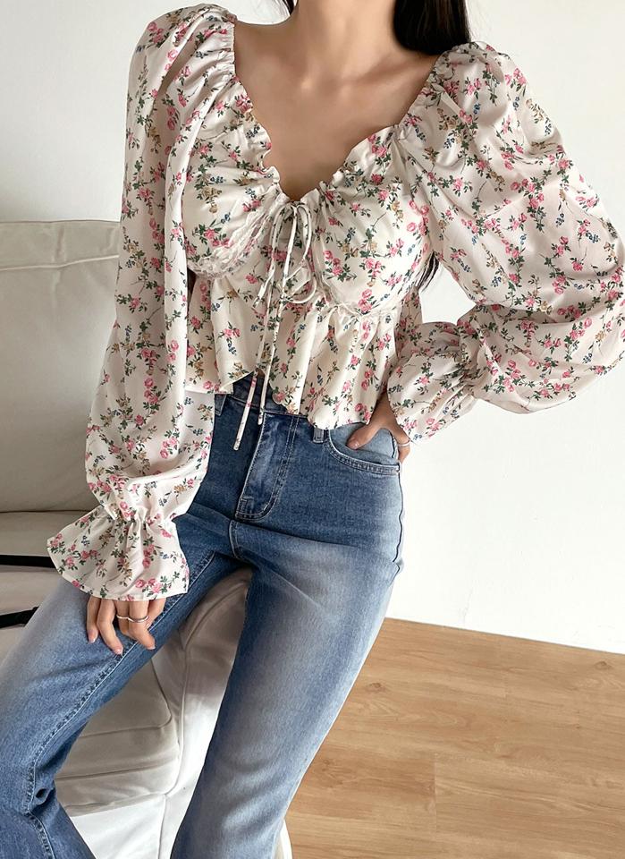 2WAY花柄カップクロップドブラウス・t71829 レディース 【bl】トップス ブラウス ハートネック オフショルダー 長袖 花柄 フローラル フラワー クロップド丈 シンプル 大人 かわいい 可愛い カジュアル フェミニン 秋 冬 春 韓国ファッション