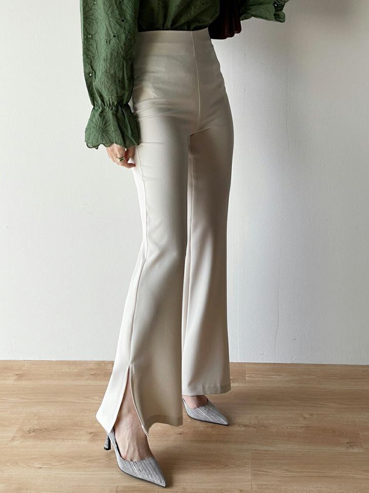 サイドジップスリットスラックス・t00380 レディース 【pt】ボトムス ロング ロングパンツ スラックス フルレングス フレア スリット ヒップダーツ ハイウエスト ロング丈 無地 単色 シンプル フェミニン カジュアル 秋 冬 春 韓国ファッション