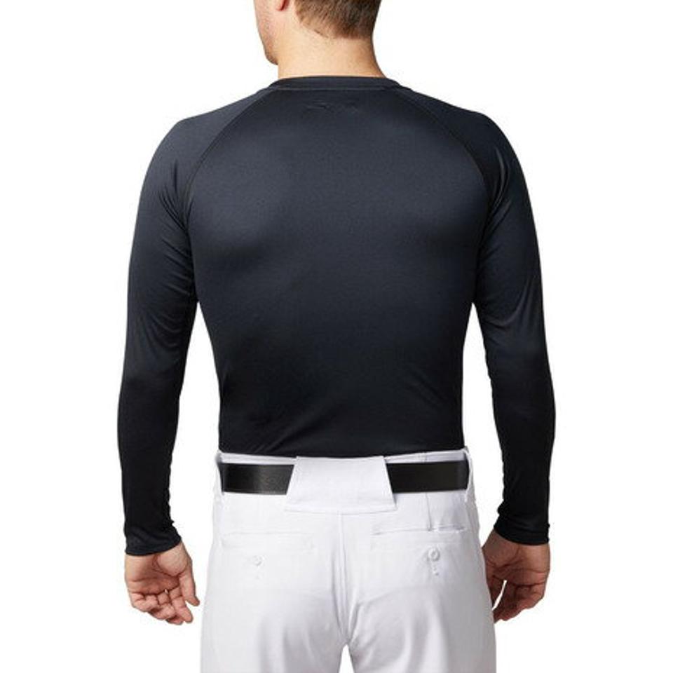 アンダーアーマー（UNDER ARMOUR）（メンズ）野球 アンダーシャツ スピードテック フィッティド ロングスリーブ クルーネック インナー シャツ 1331487 黒