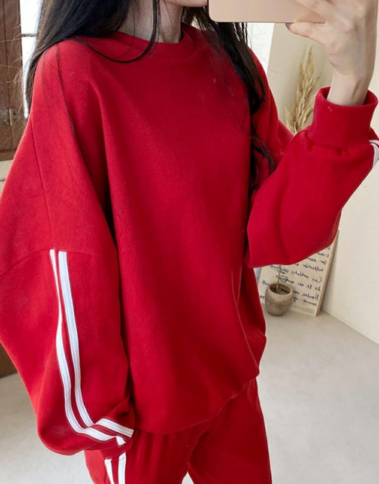 ダブルラインスウェット&ジョガーパンツSET・p003074 レディース 【pt】 韓国ファッション セットアップ ジャージ トレーニング 上下セット トレーナー スウェット 長袖 ジョガーパンツ 2本線 運動 ワンマイルウェア ランニング カジュアル 春 秋 MKT
