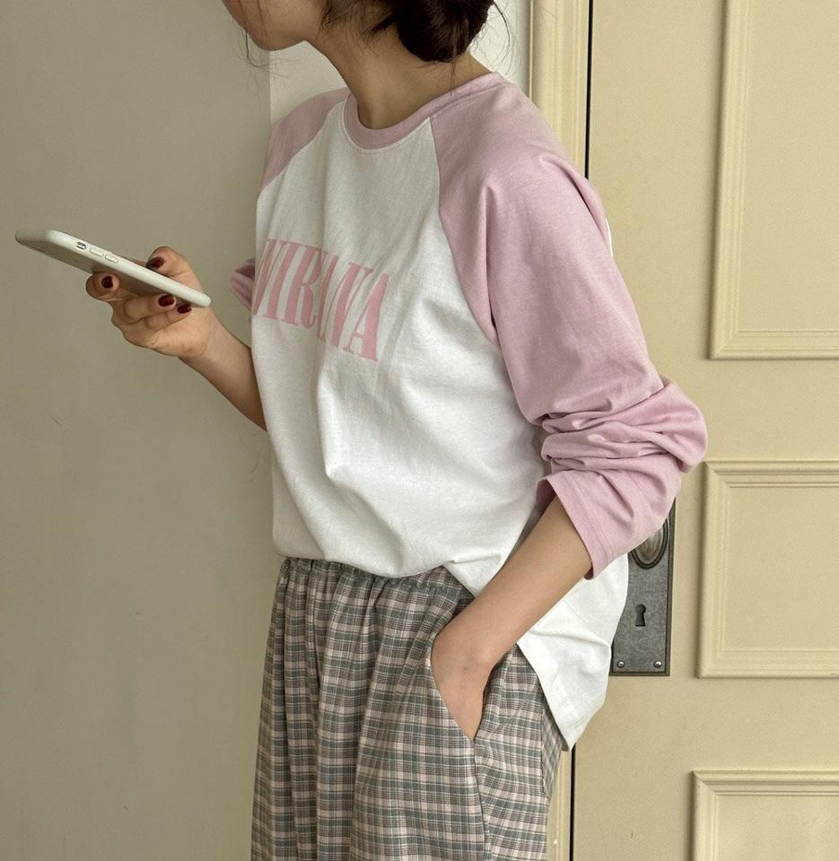 NIRVANAラグラン配色Tシャツ・p002951 レディース 【tops】トップス Tシャツ 長袖 柄 模様 配色 ラグラン パステル ロゴ ロゴT カジュアル ラフ 秋 冬 ゆったり 楽ちん 韓国ファッション MKT