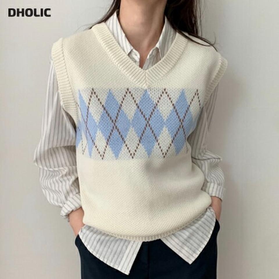 アーガイルVネックニットベスト・p003035 レディース 【tops】ベスト トップス ニット アーガイル 柄 模様 セーター Vネック 秋 冬 かわいい 可愛い キュート 端正 韓国ファッション MKT