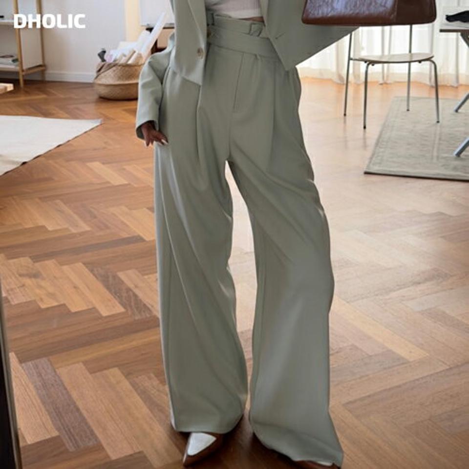 アジャストボタンフリルスラックス・p002827 レディース 【pt】パンツ ロング丈 単色 無地 シンプル ベーシック スラックス ワイド パステル タック ハイウエスト 春 秋 冬 フリル かわいい 可愛い フルレングス 大人 韓国ファッション MKT