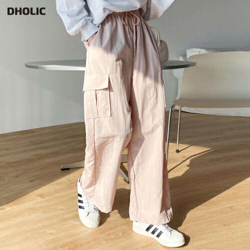 ナイロンドロストカーゴパンツ・t00482 レディース 【pt】ボトムス ロング ロングパンツ カーゴパンツ ドローストリング ワイド ストレート ハイウエスト ウエストゴム フラップポケット ロング丈 カジュアル フェミニン 春 秋 韓国ファッション