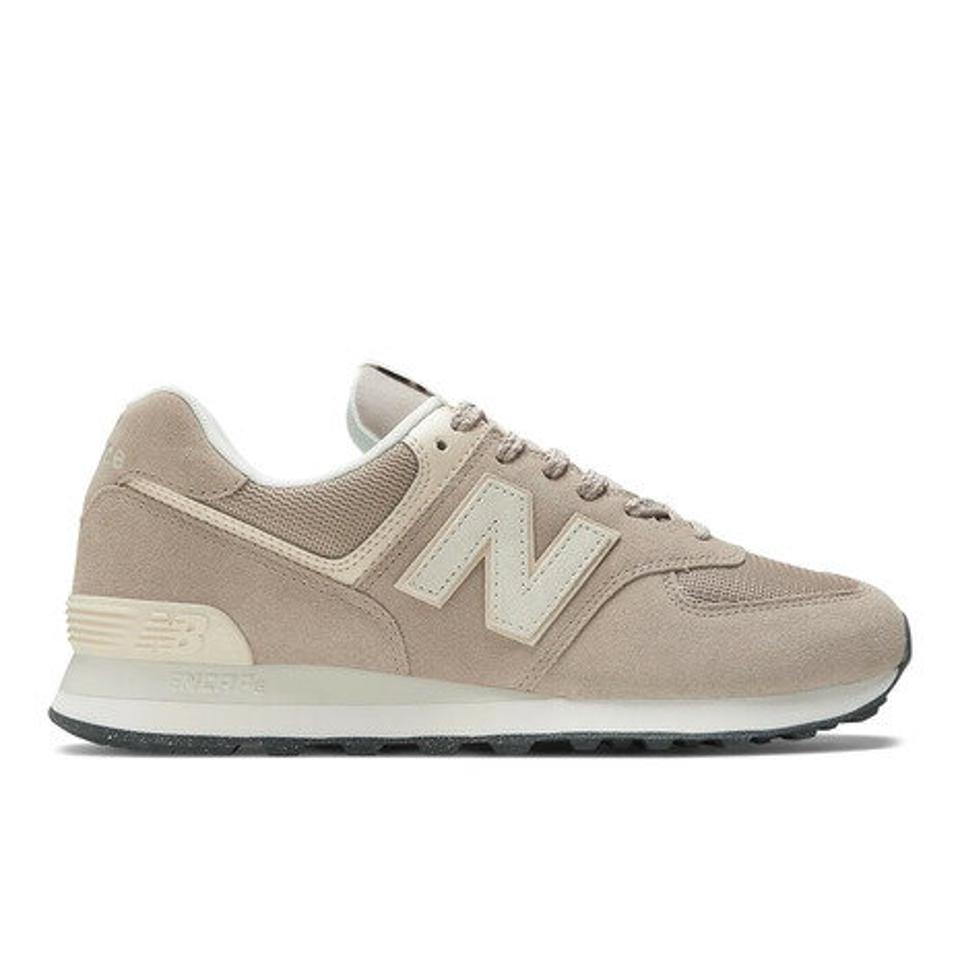 ニューバランス（new balance）（メンズ、レディース）スニーカー 574 WO2 ベージュ U574WO2D スポーツ タウン シューズ 普段履き カジュアル 登校 通勤 学生