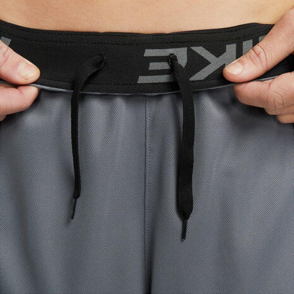 ナイキ(NIKE)(メンズ)ハーフパンツ メンズ ドライフィット TOTALTY KNT 9インチ UL DV9329-084