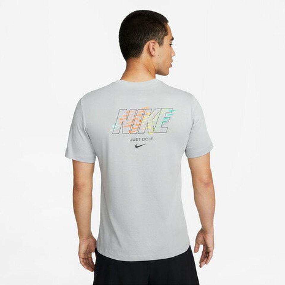 ナイキ(NIKE)(メンズ)半袖 Tシャツ Dri-FIT グラフィック EHBR スポーツウェア FD1706-077