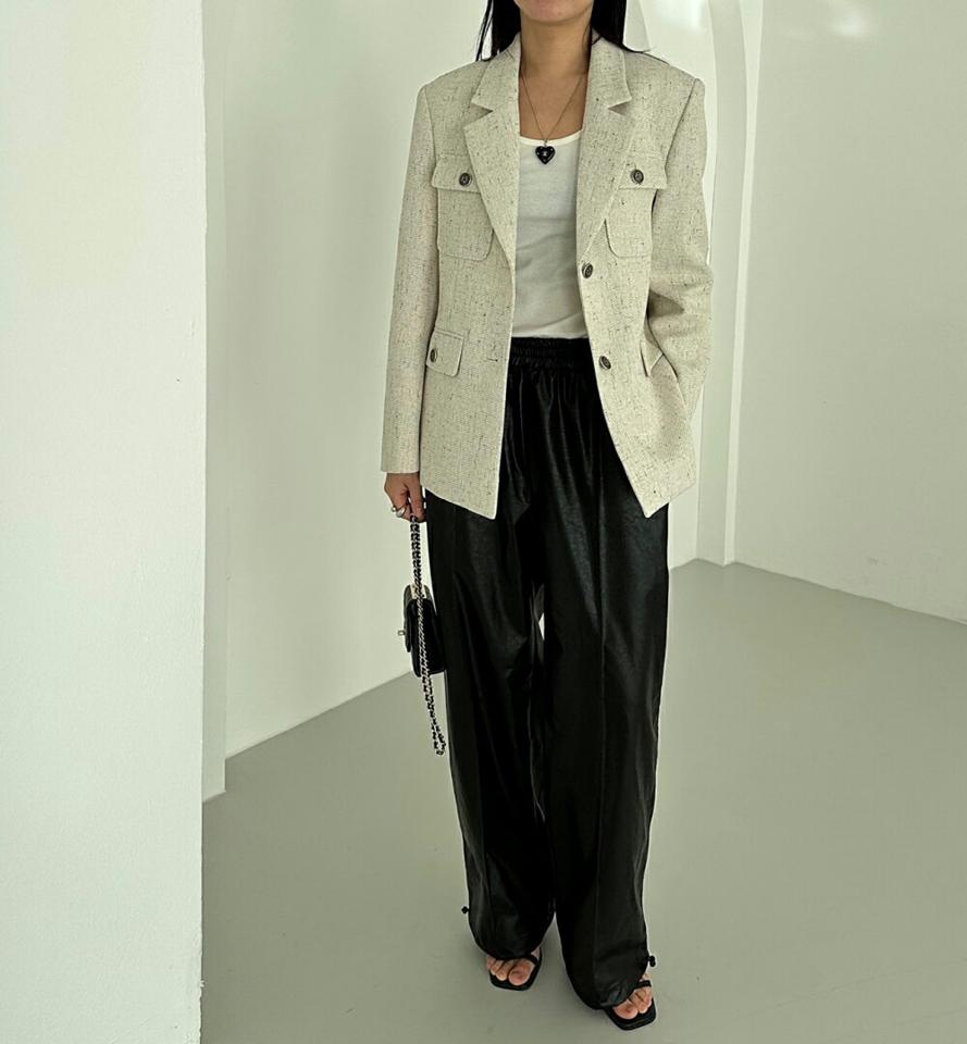 【送料無料】2WAYレザー調ドロストパンツ・p002796 レディース 【pt】パンツ ロング丈 ジョガーパンツ ストレート 2WAY ワイド 単色 無地 シンプル ベーシック レザー調 ウエストゴム 秋 冬 カジュアル ラフ モード 韓国ファッション MKT