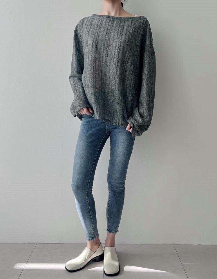 スリットボートネックTシャツ・p003328 レディース 【tops】トップス 長袖 柄 模様 Tシャツ スリット ボートネック 鎖骨 デコルテ 秋 冬 カジュアル ラフ ドロップショルダー ゆったり 楽ちん ルーズ 韓国ファッション MKT