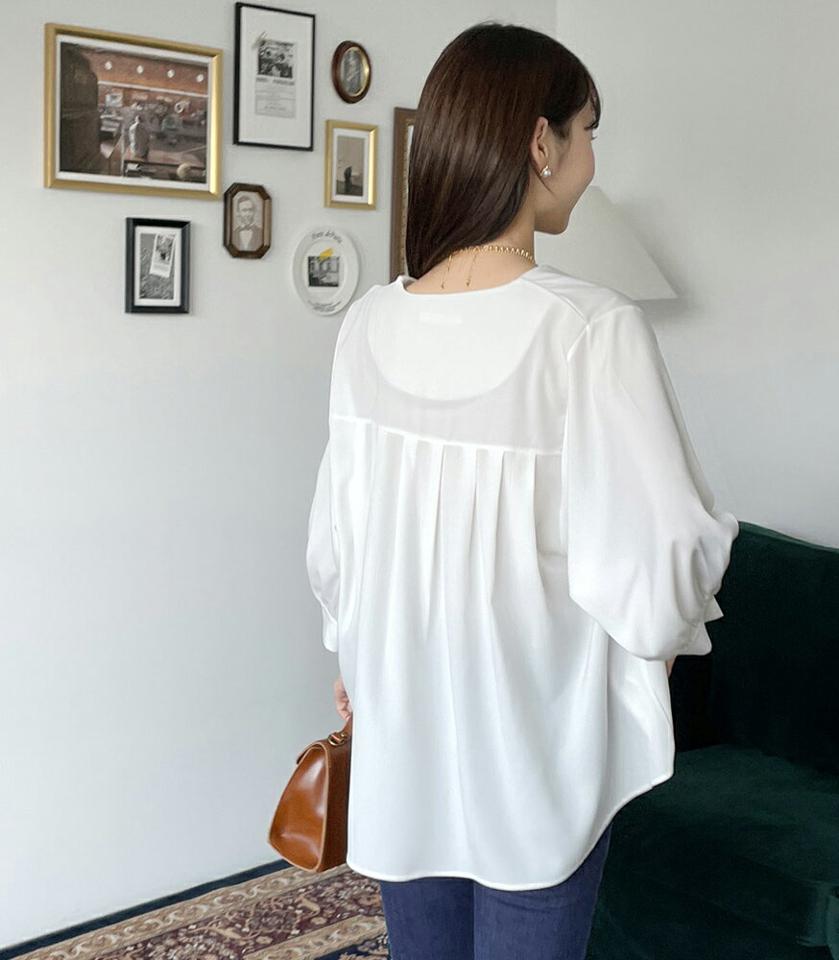バックタックバルーンブラウス・b00478 レディース 【bl】トップス ブラウス Vネック 7分袖 バルーン ラウンドヘム Aライン ギャザー タック シンプル 大人 かわいい 可愛い カジュアル フェミニン 春 秋 韓国ファッション
