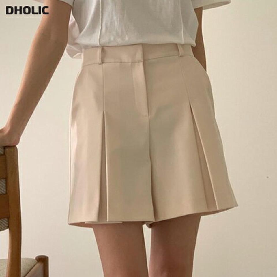 プリーツショートパンツ・p002997 レディース 【pt】 韓国ファッション ボトムス パンツ ショート丈 ハーフパンツ ハイウエスト プリーツ Aライン 台形 ベルトループ 無地 シンプル お出かけ デイリー 大人カジュアル 春 夏 カジュアル MKT