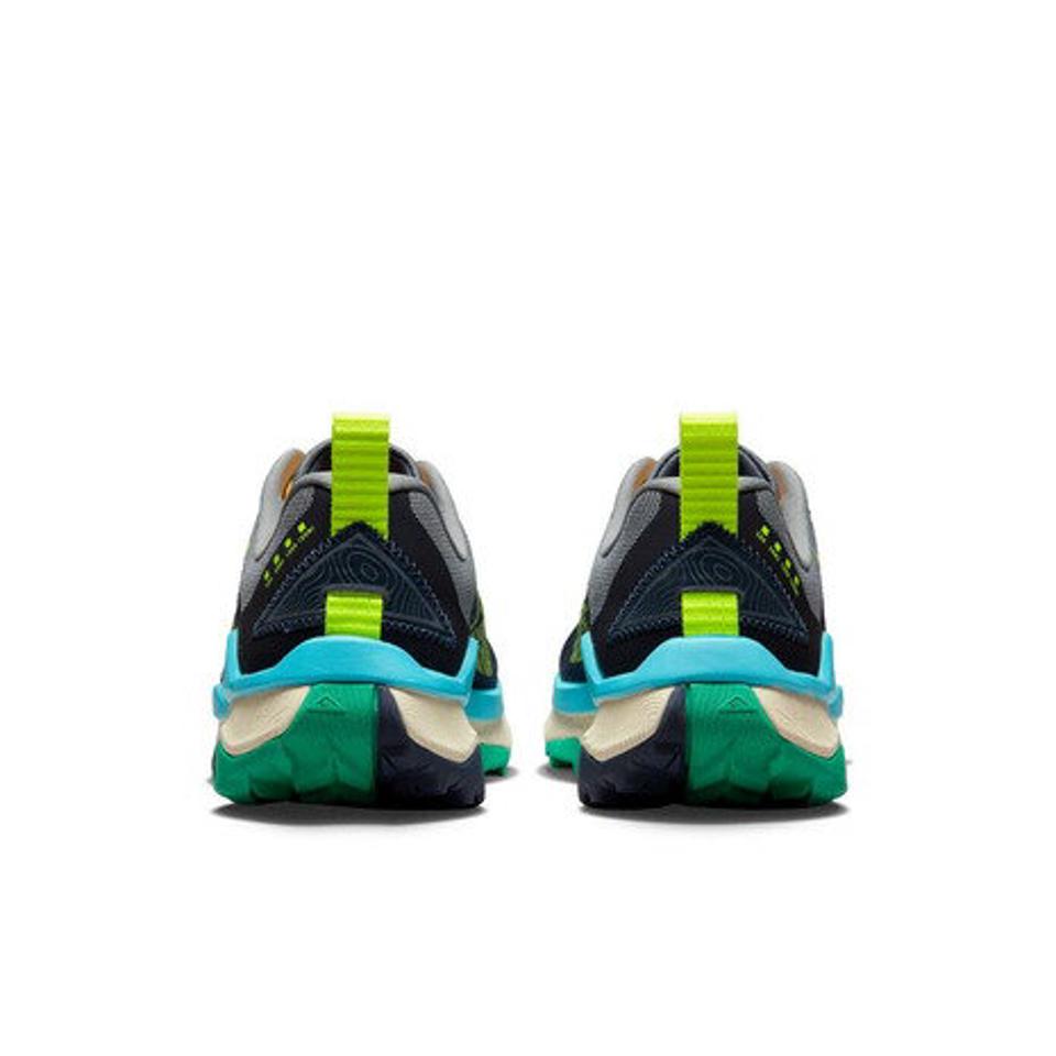 ナイキ（NIKE）（レディース）ランニングシューズ ワイルドホース 8 ネイビー DR2689-400 スニーカー トレイルラン トレーニング オフロード クッション