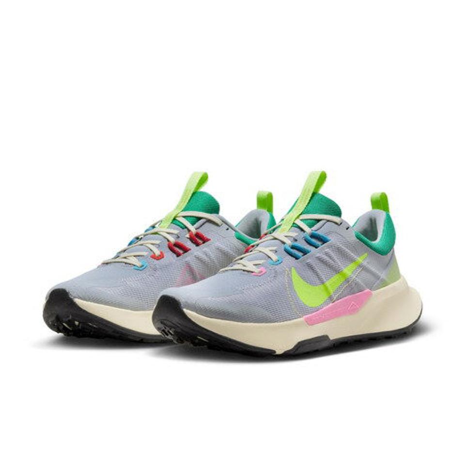 ナイキ（NIKE）（メンズ）ランニングシューズ ジュニパー トレイル 2 NN グレー DM0822-004 スニーカー トレイルラン トレーニング オフロード
