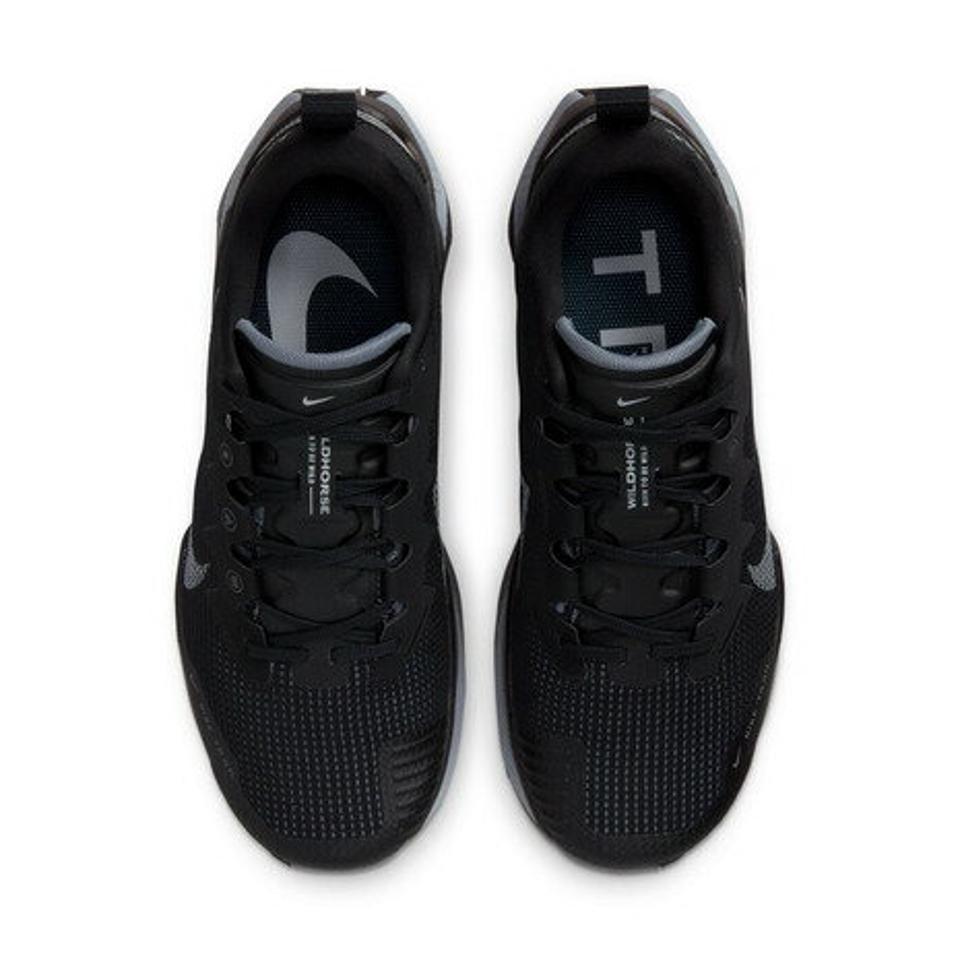 ナイキ（NIKE）（レディース）ランニングシューズ ワイルドホース 8 ブラック DR2689-001 スニーカー トレイルラン トレーニング オフロード クッション