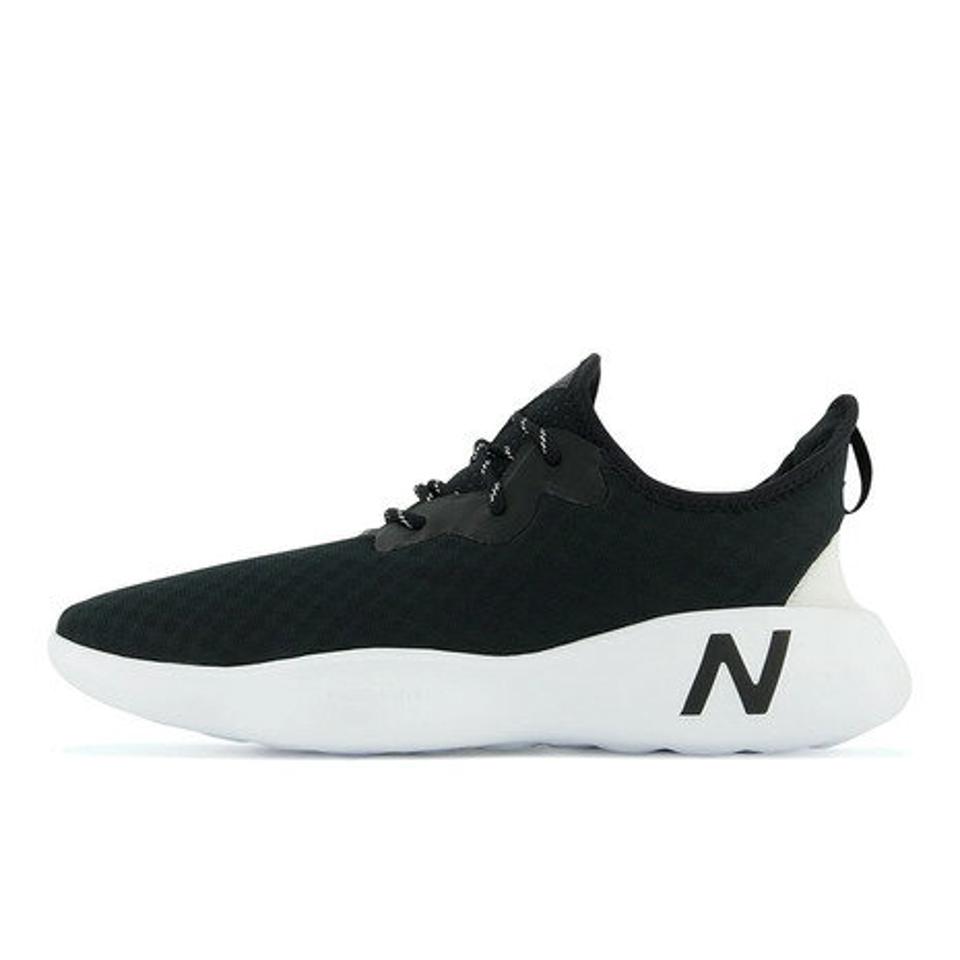 ニューバランス（new balance）（メンズ、レディース）スニーカー フレッシュ フォーム リカバリー ブラック RCVRYB3D スポーツ カジュアル シューズ