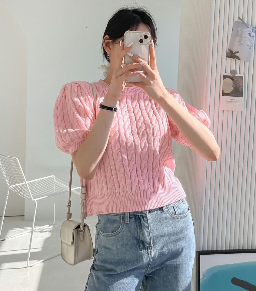 【マラソン特価】ケーブルパフ半袖ニット・p003486 レディース 【tops】 韓国ファッション トップス ニット ラウンドネック 半袖ニット パフスリーブ クロップド ケーブルニット リブヘム ボリューム 大人カジュアル シンプル お出かけ 春 夏 カジュアル MKT セール